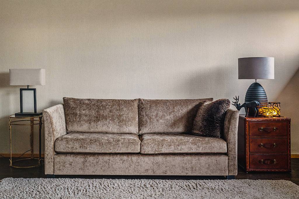 Saxo Living Devon sofa