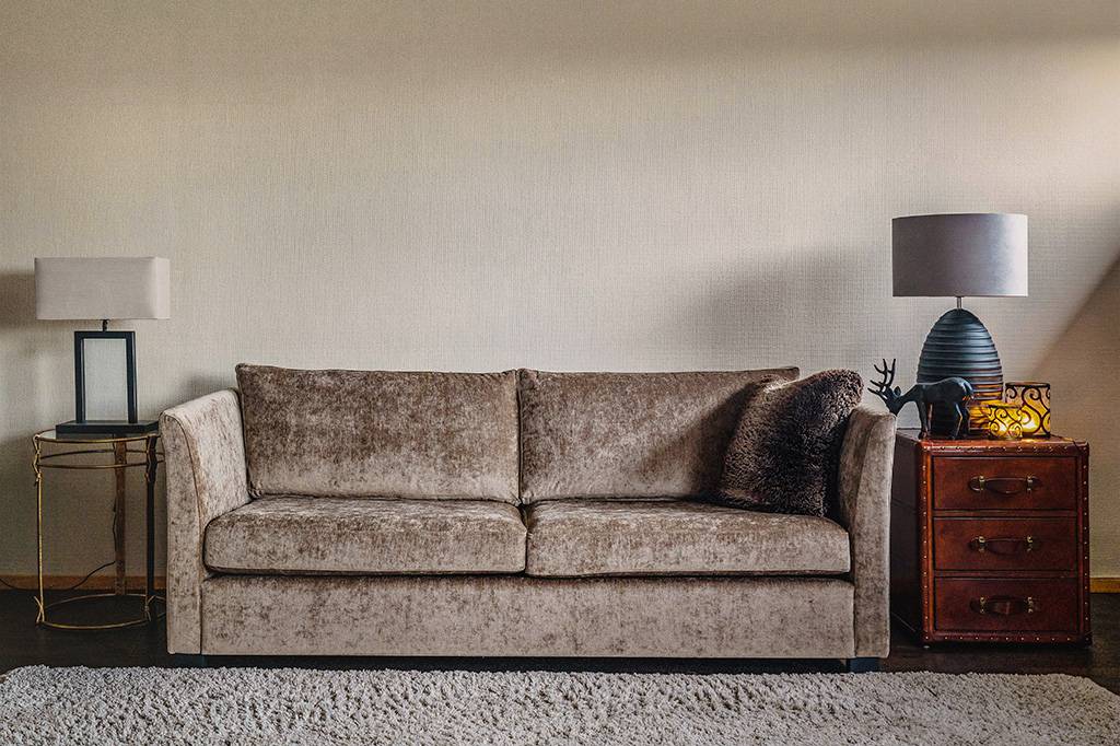 Saxo Living Devon sofa