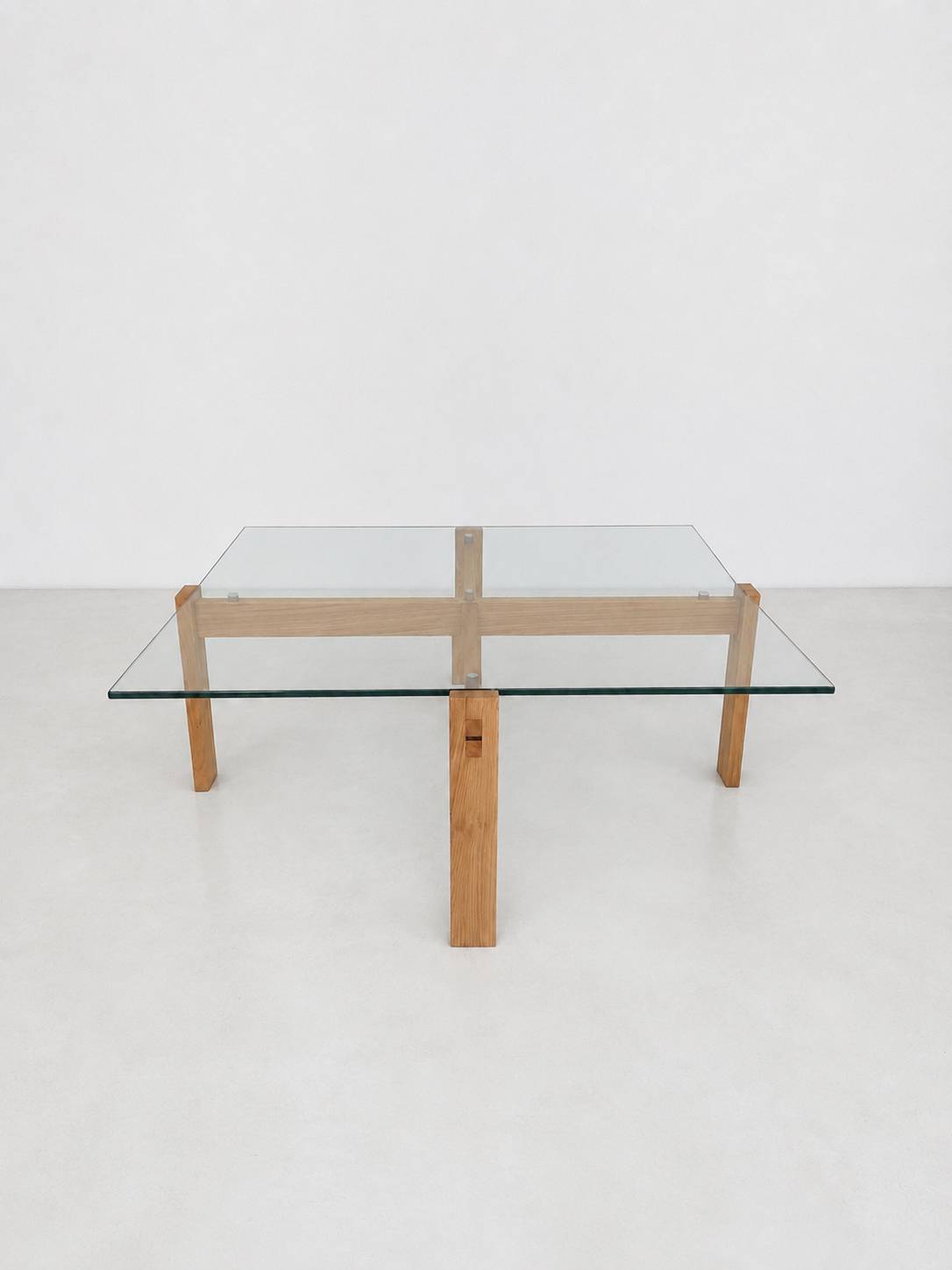Frame Table 90x90cm clear glass